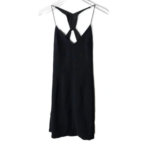 vieno keyhole fitted mini dress - black Black Lace Keyhole Mini Dress